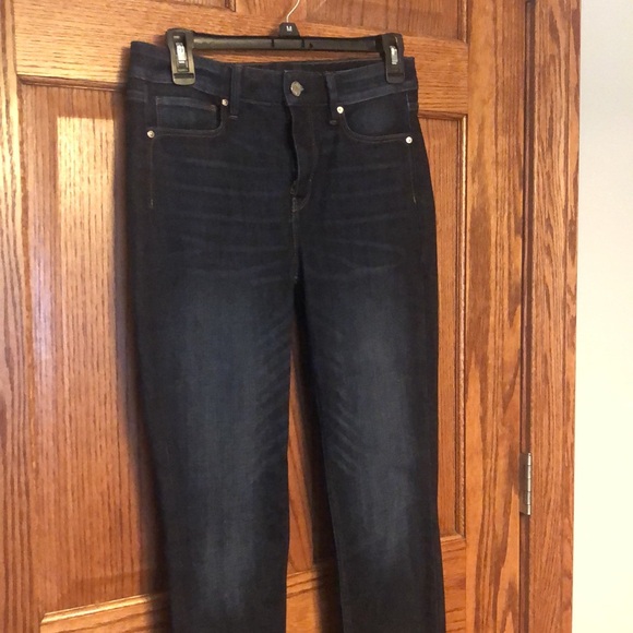 NEW LISTING! WHBM Skinny High-Rise Jeans - Picture 2 of 14